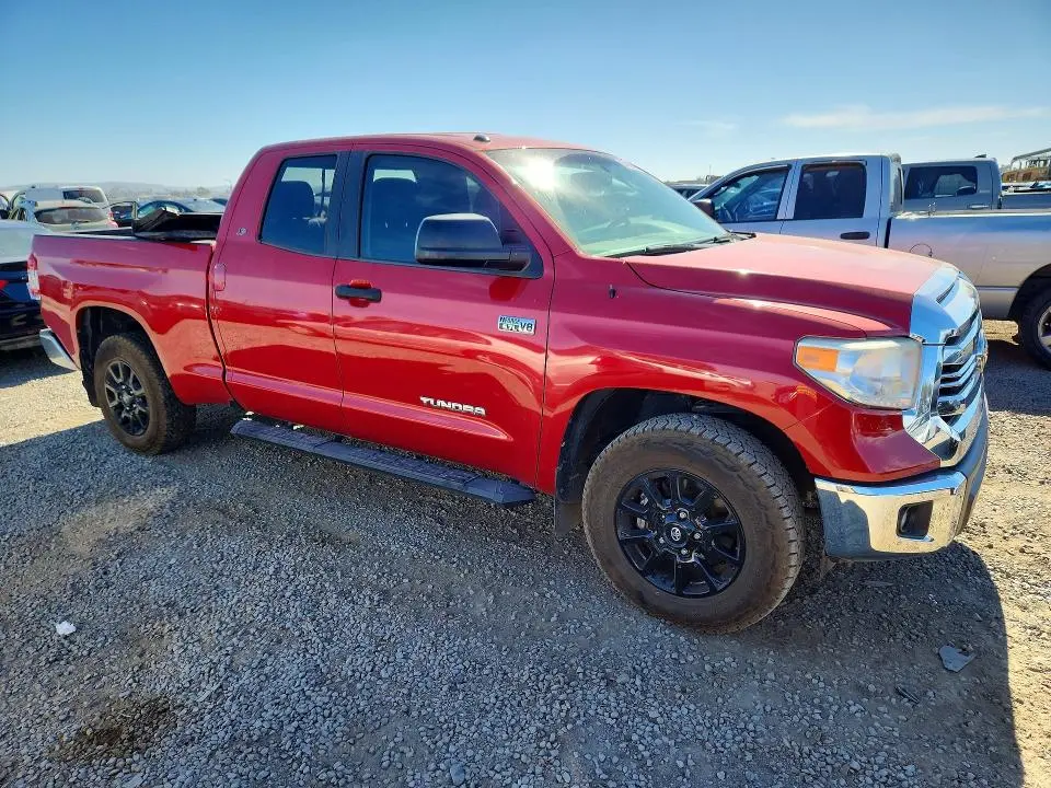 2016 TOYOTA TUNDRA SR5  