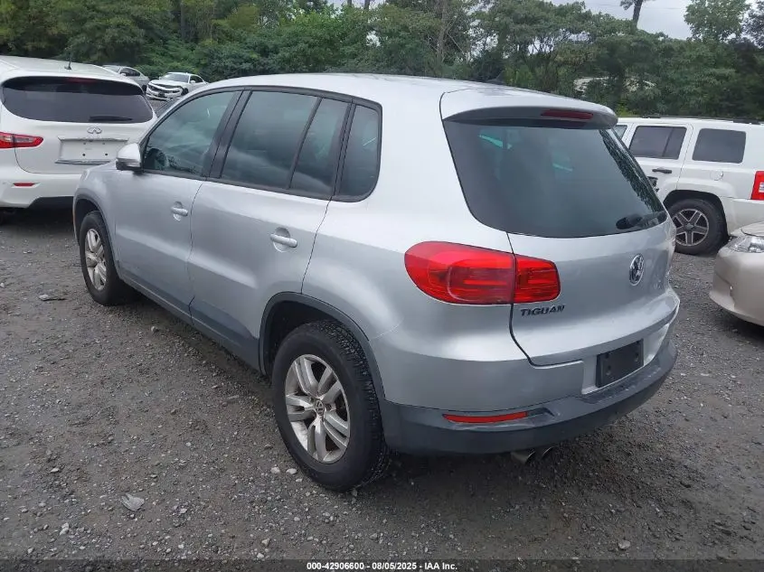 2012 VOLKSWAGEN TIGUAN LE