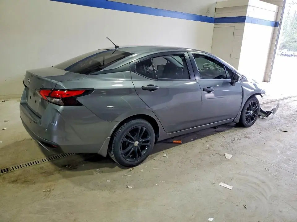 2020 NISSAN VERSA S  