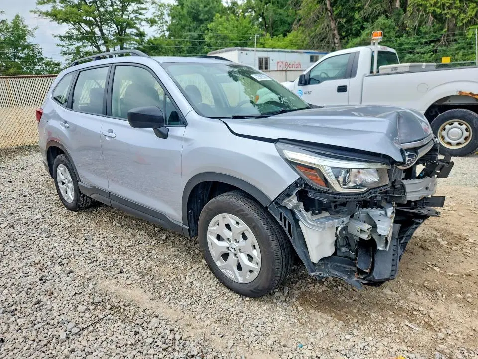 2020 SUBARU FORESTER   