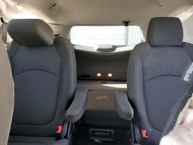 2016 CHEVROLET TRAVERSE LT  