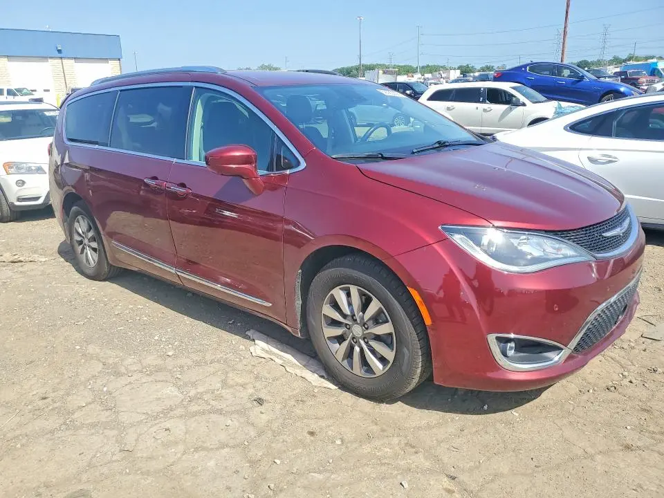 2019 CHRYSLER PACIFICA TOURING L PLUS  