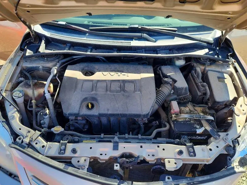 2013 TOYOTA COROLLA LE  