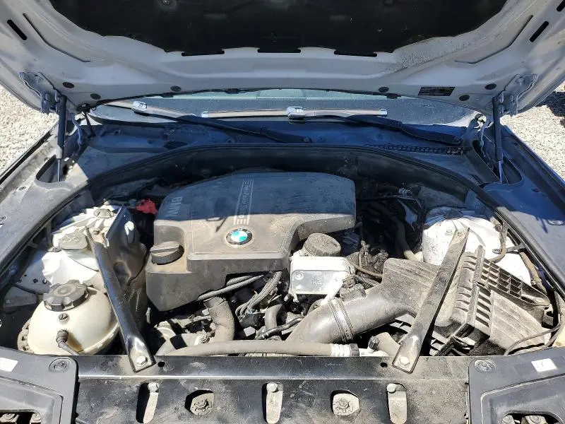 2013 BMW 528 XI  