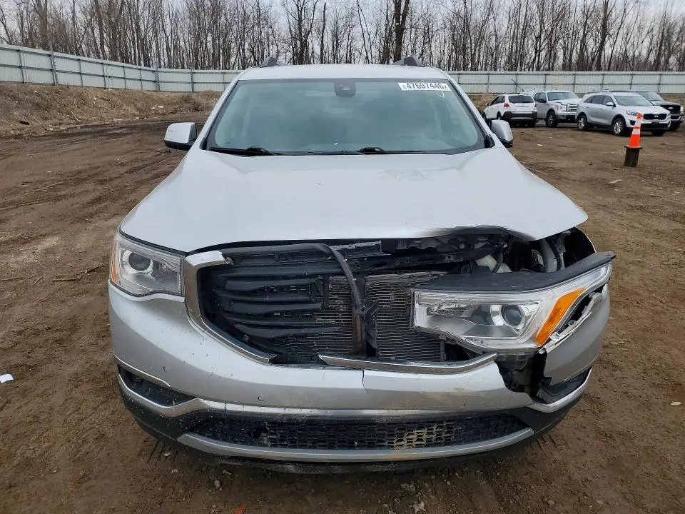 2019 GMC ACADIA SLT-2  
