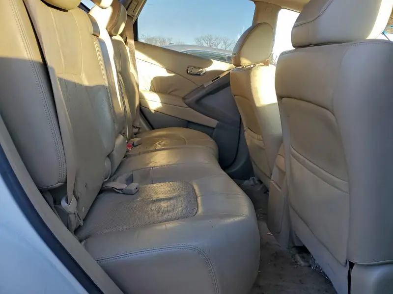 2010 NISSAN MURANO S  