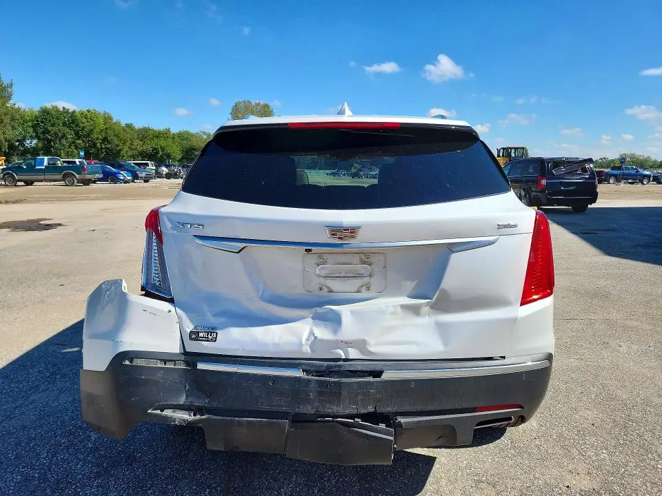 2019 CADILLAC XT5 LUXURY  