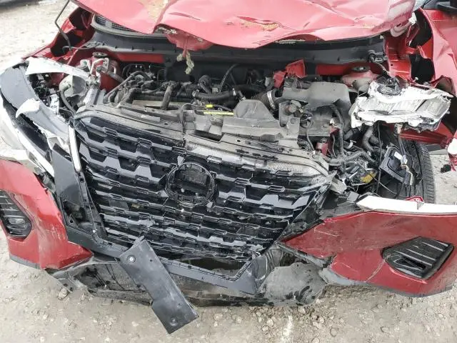 2024 NISSAN KICKS SR  