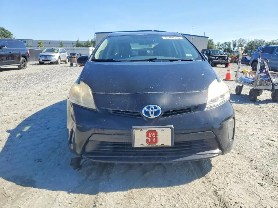 2014 TOYOTA PRIUS THREE  