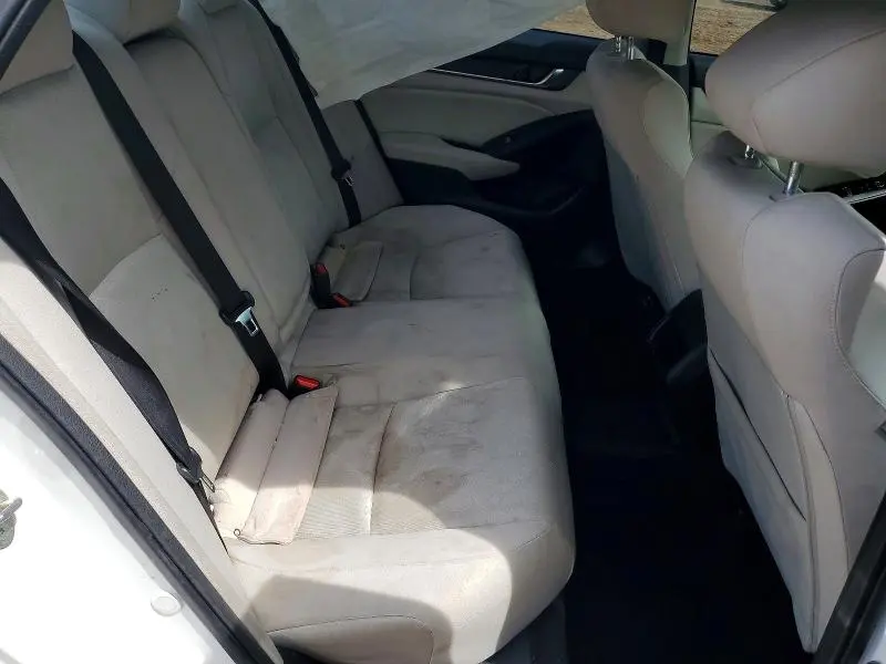 2018 HONDA ACCORD LX  