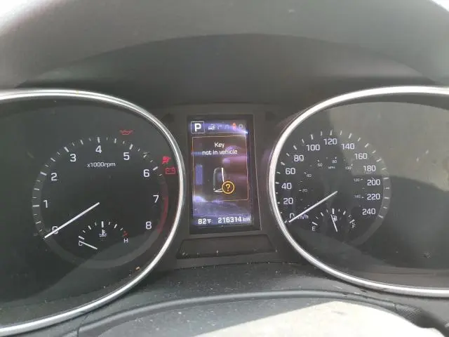 2017 HYUNDAI SANTA FE SE  
