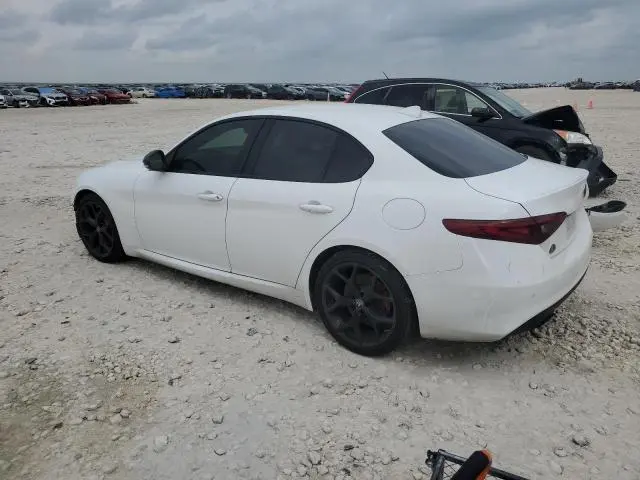2020 ALFA ROMEO GIULIA   