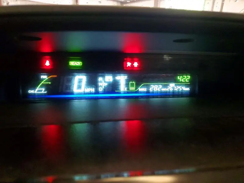2013 TOYOTA PRIUS V TWO  