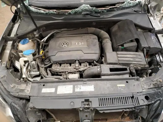 2014 VOLKSWAGEN PASSAT SE  