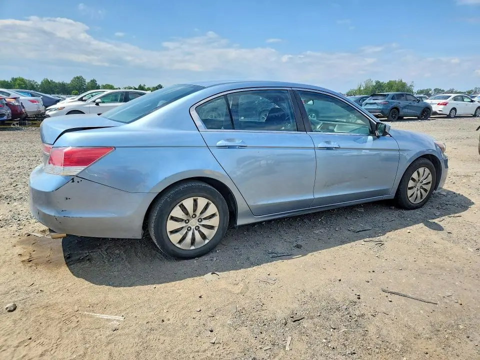 2011 HONDA ACCORD LX  