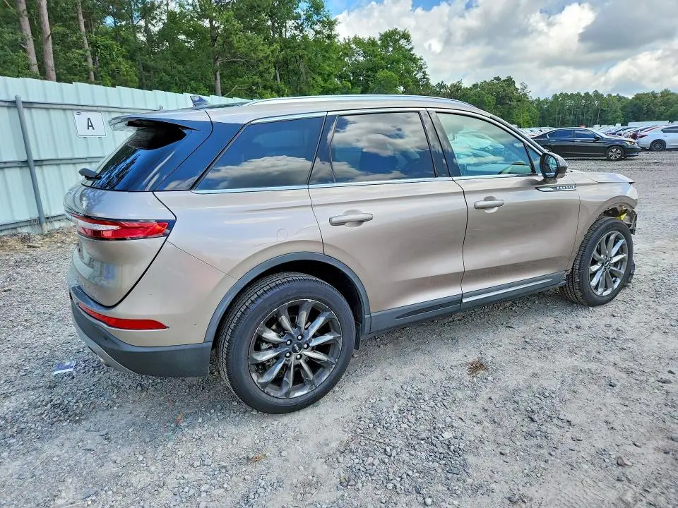 2021 LINCOLN CORSAIR   