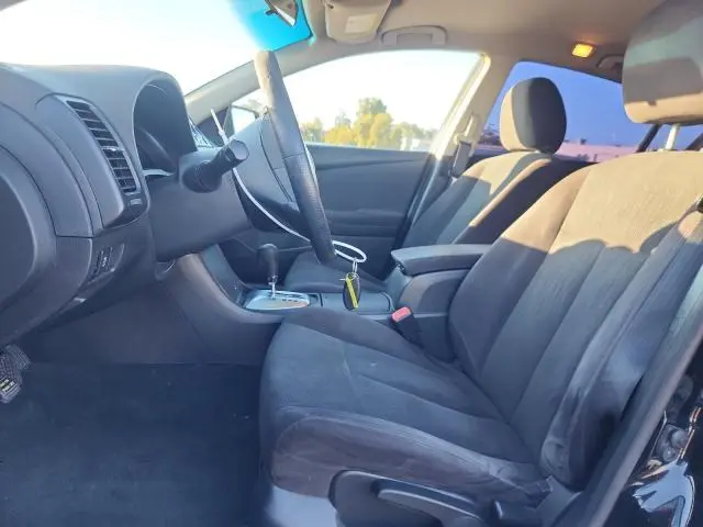 2011 NISSAN ALTIMA BASE  