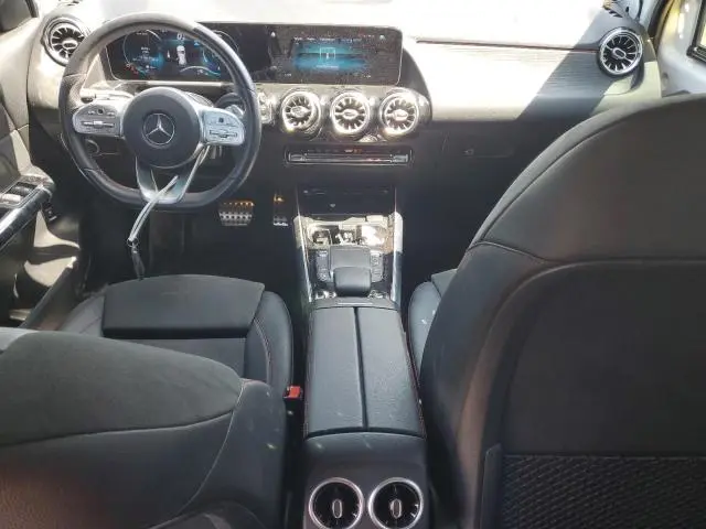 2021 MERCEDES-BENZ GLA 250  