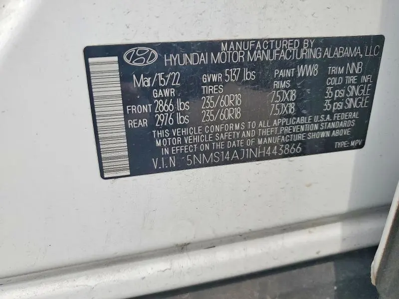 2022 HYUNDAI SANTA FE SE  