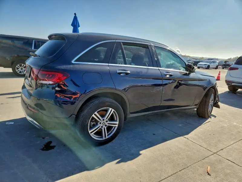 2022 MERCEDES-BENZ GLC 300  