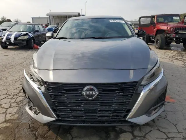 2024 NISSAN ALTIMA SV  