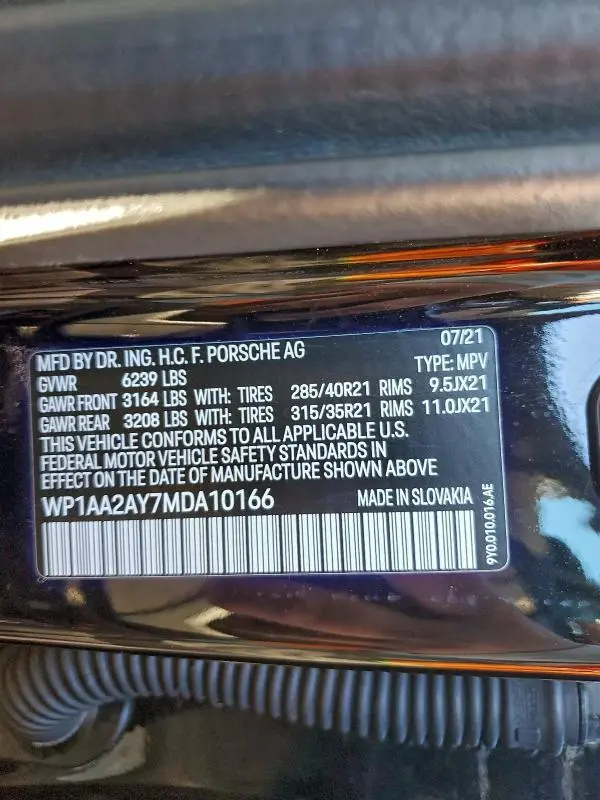 2021 PORSCHE CAYENNE   