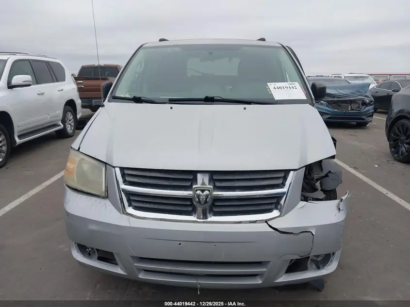 2010 DODGE GRAND CARAVAN SE