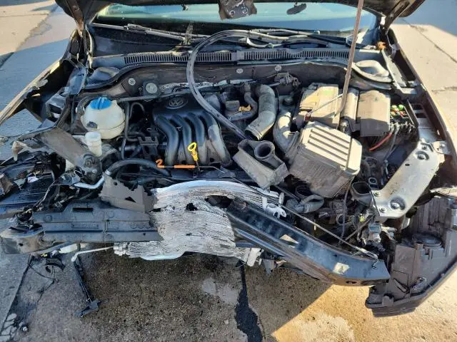2013 VOLKSWAGEN JETTA BASE  