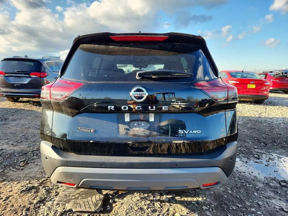 2021 NISSAN ROGUE SV  