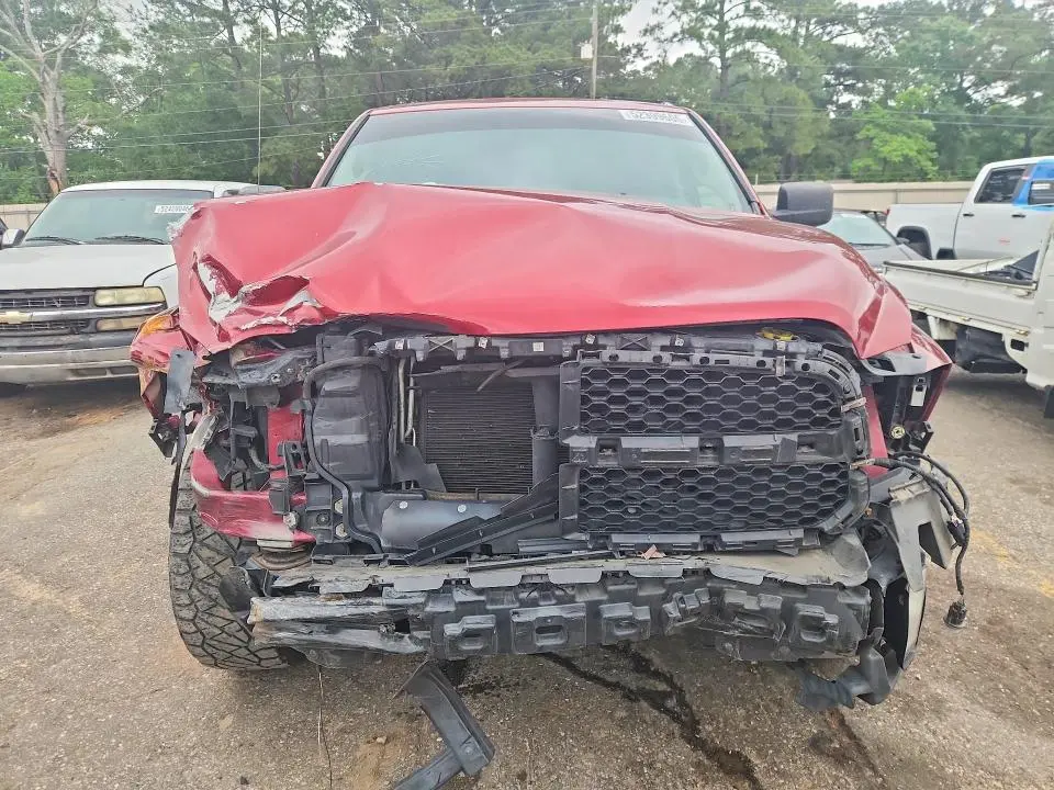 2014 RAM 1500 ST  