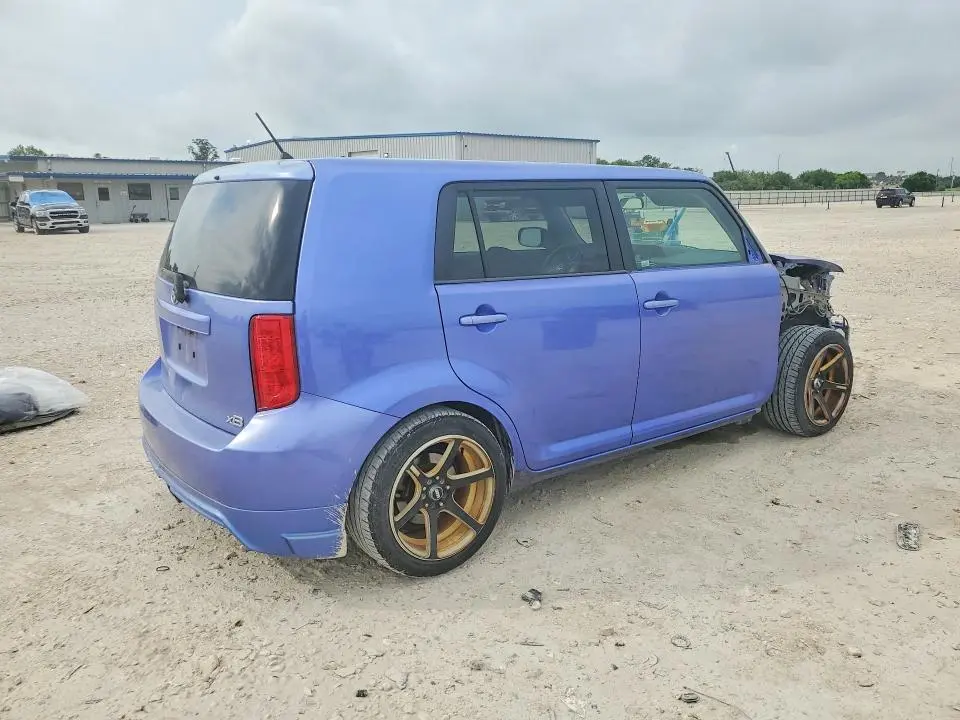 2010 TOYOTA SCION XB  