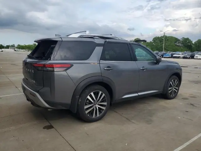 2024 NISSAN PATHFINDER PLATINUM  