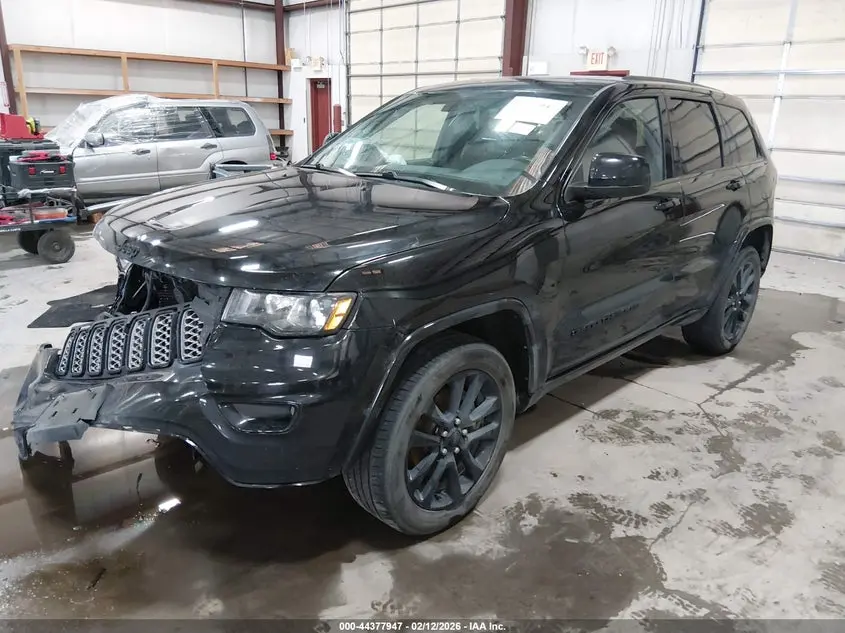 2020 JEEP GRAND CHEROKEE ALTITUDE 4X2