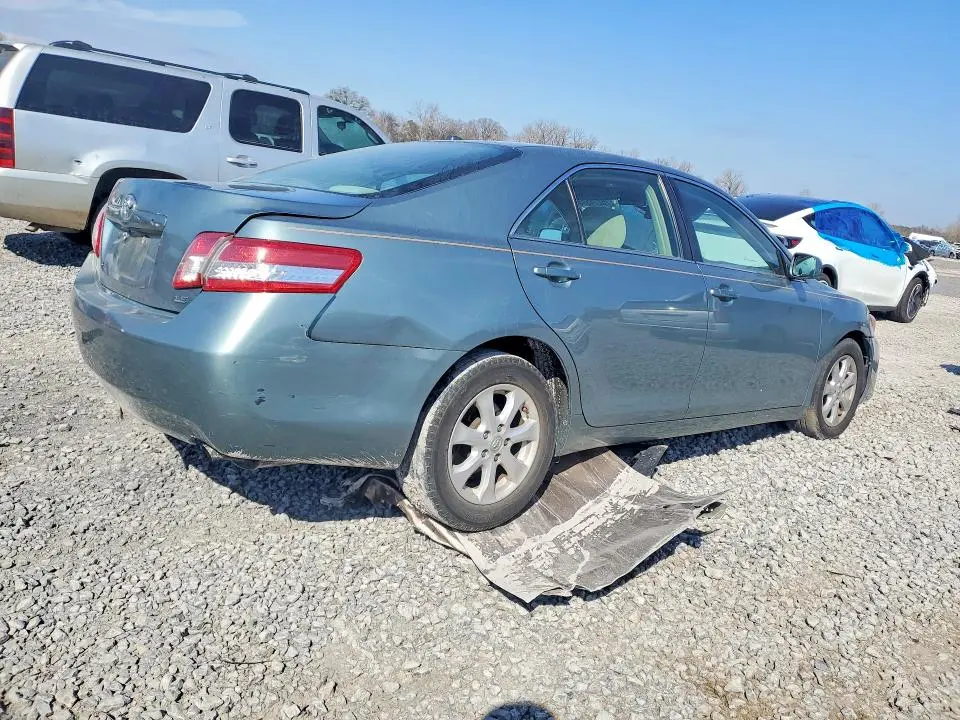 2011 TOYOTA CAMRY   