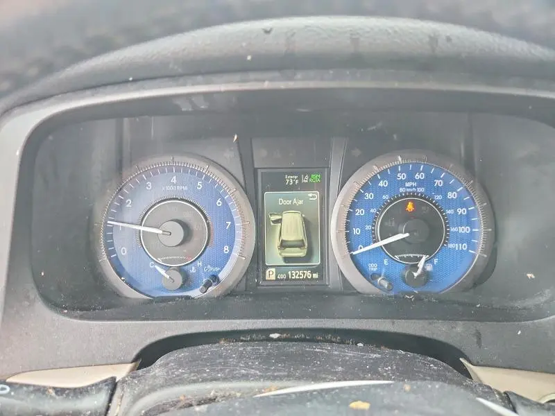2019 TOYOTA SIENNA XLE 8-PASSENGER  