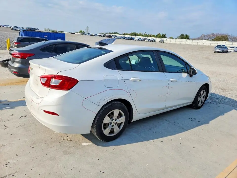 2018 CHEVROLET CRUZE LS  