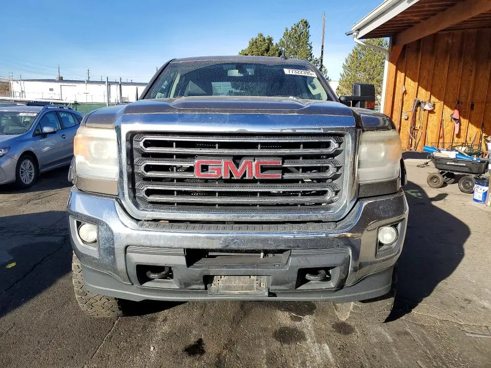 2015 GMC SIERRA K2500 SLE  