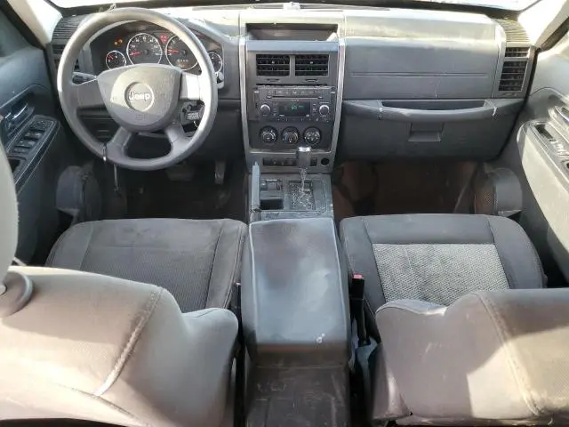 2010 JEEP LIBERTY SPORT  