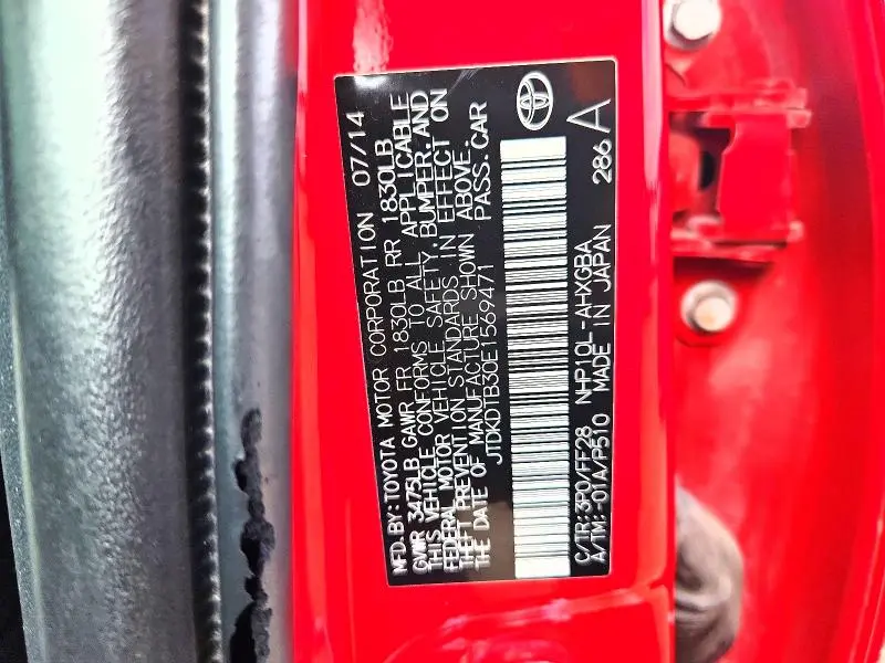 2014 TOYOTA PRIUS C THREE  