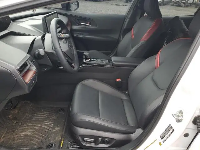 2024 TOYOTA PRIUS PRIME SE  