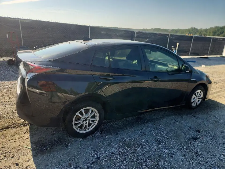 2018 TOYOTA PRIUS THREE  