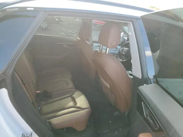 2019 AUDI Q8 PREMIUM PLUS S-LINE  