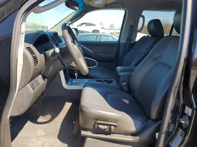 2012 NISSAN PATHFINDER S  