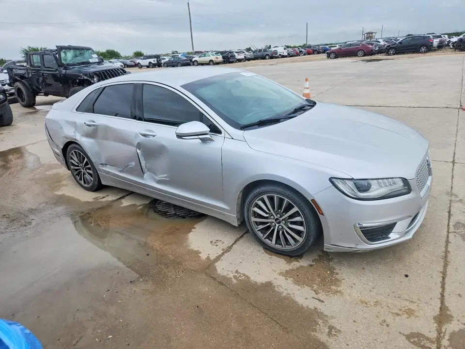 2017 LINCOLN MKZ PREMIERE  