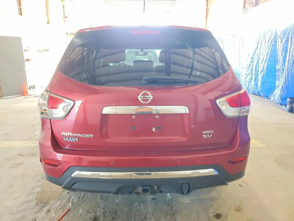 2016 NISSAN PATHFINDER SV  