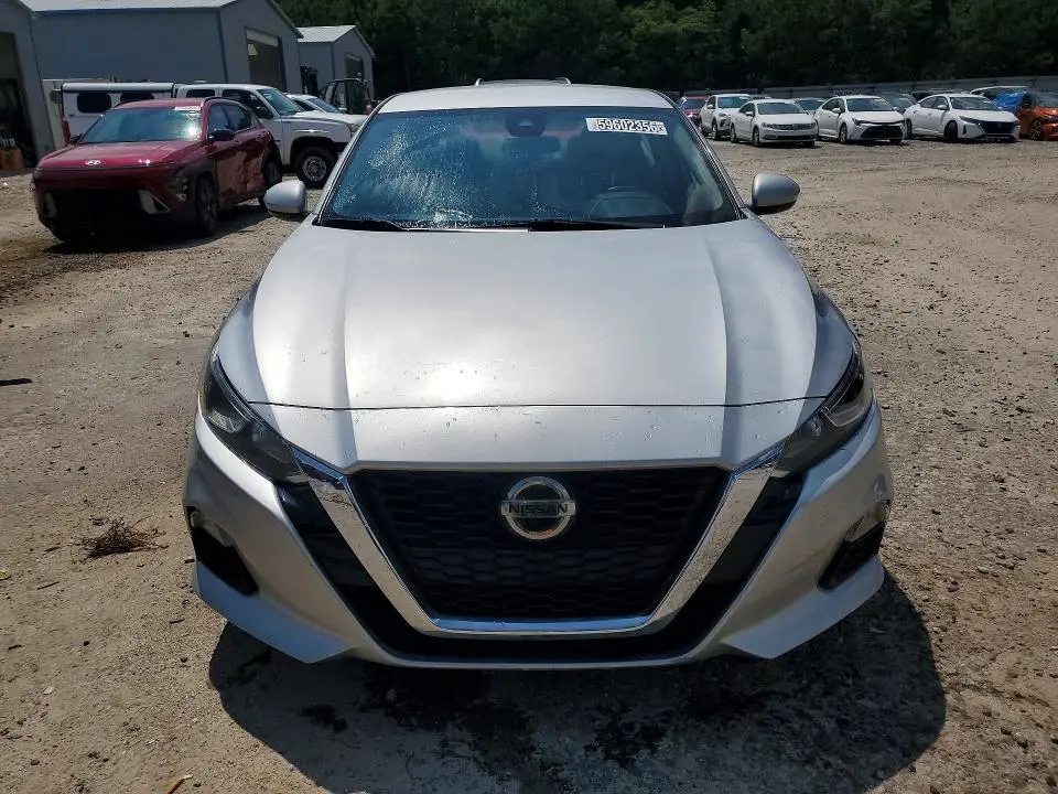 2021 NISSAN ALTIMA S  