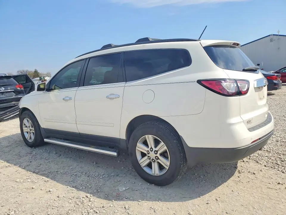 2014 CHEVROLET TRAVERSE LT  