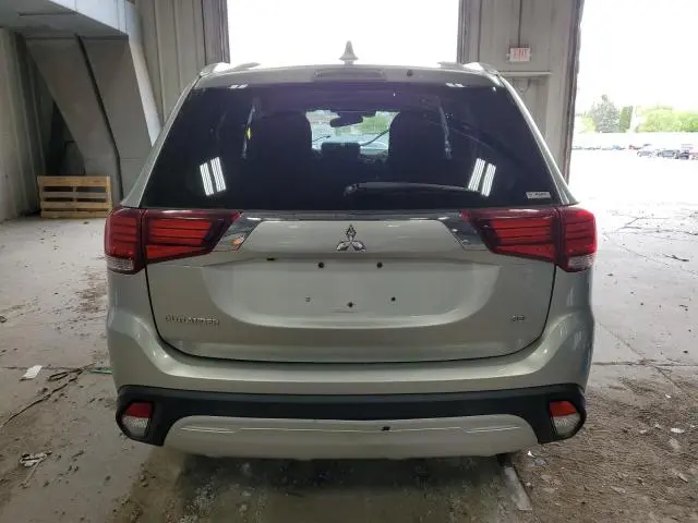 2020 MITSUBISHI OUTLANDER SE  