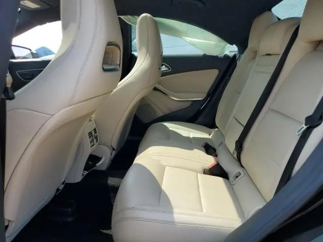 2015 MERCEDES-BENZ CLA 250  