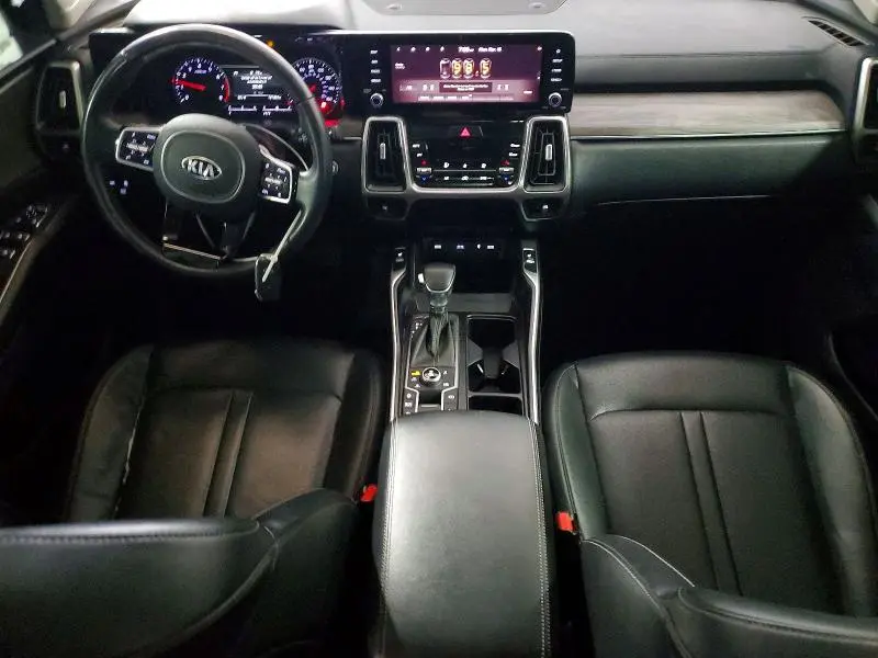 2021 KIA SORENTO   